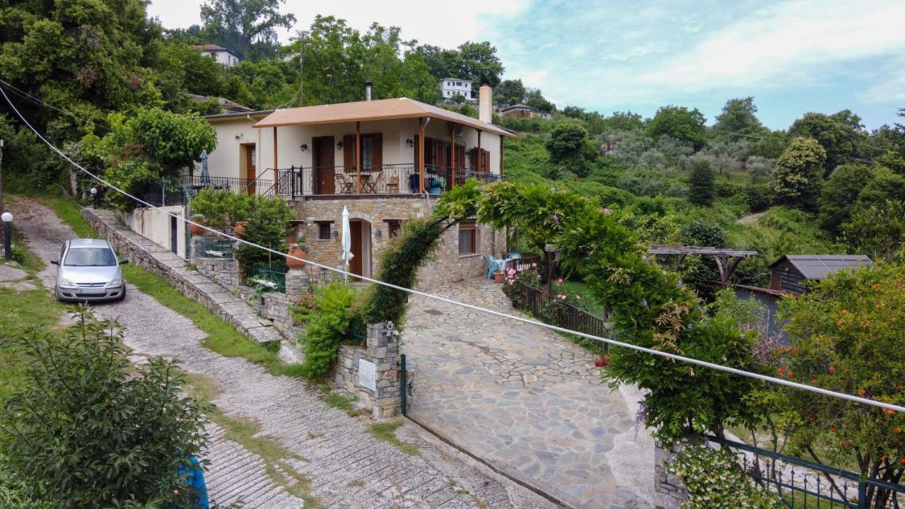 Efi'S Guest House Áyios Dhimítrios Esterno foto